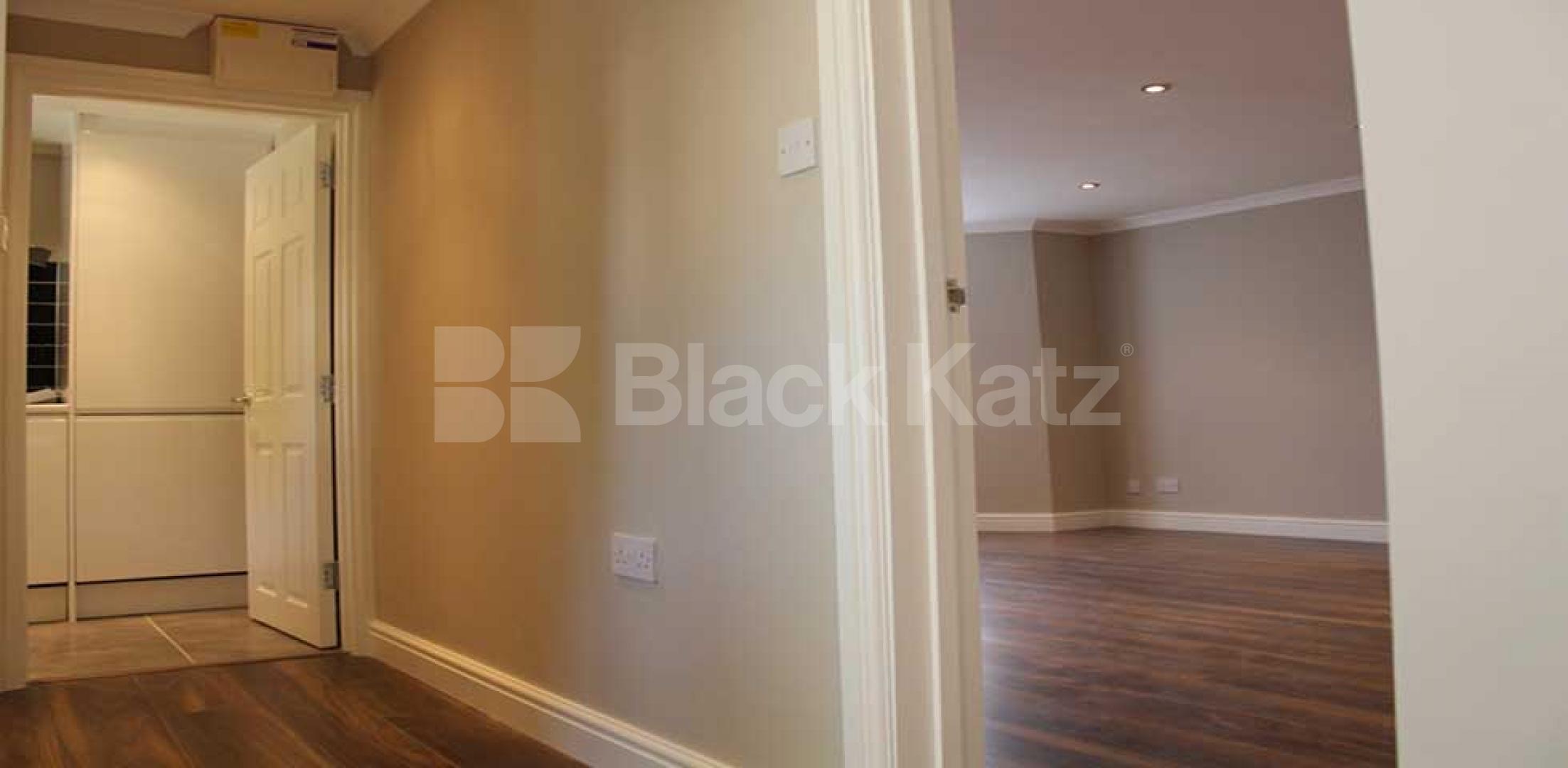 			LET , 2 Bedroom, 1 bath, 1 reception Apartment			 Knollys Road, Tulse Hill/ Streatham Hill